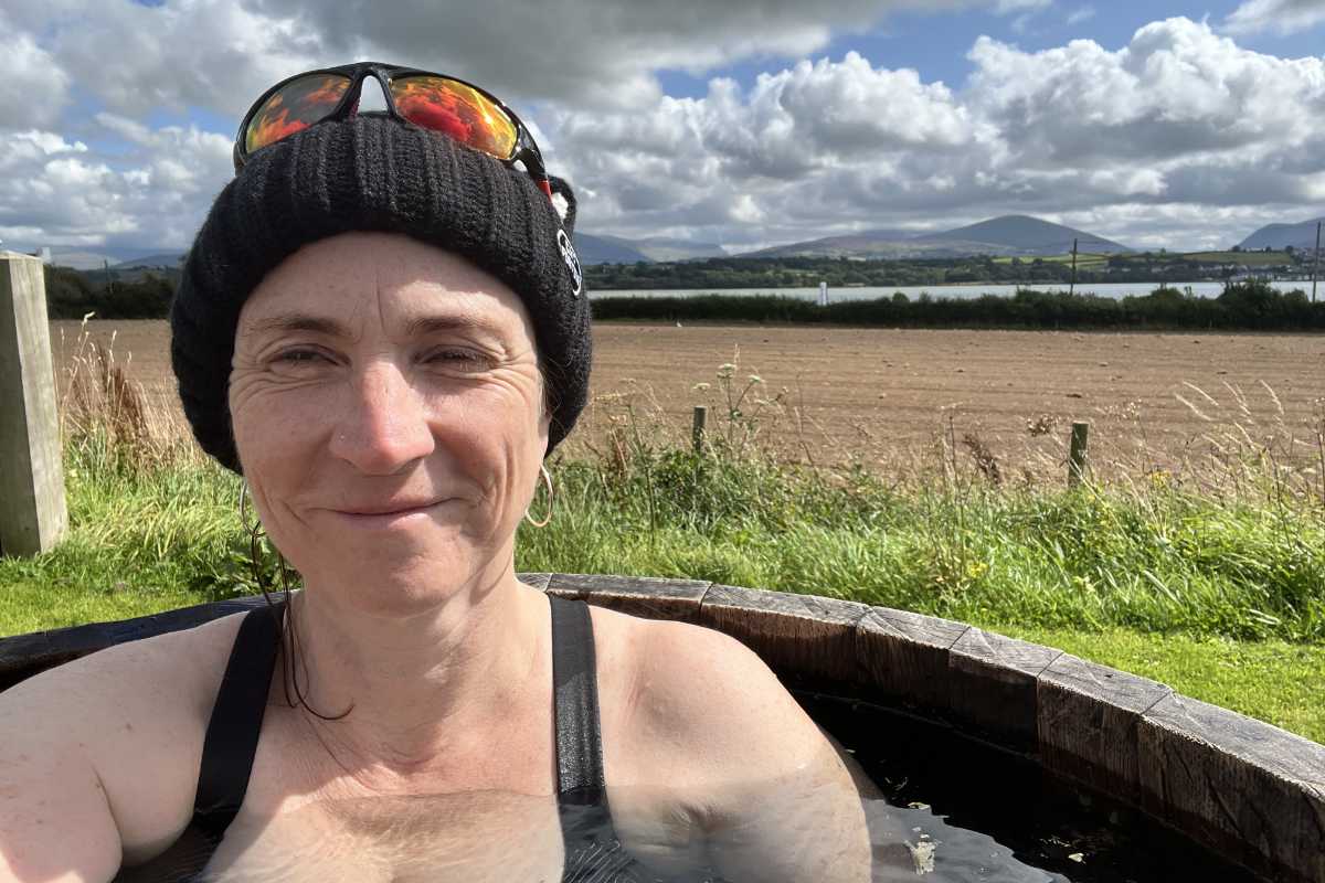 Fiona in outdoor bath